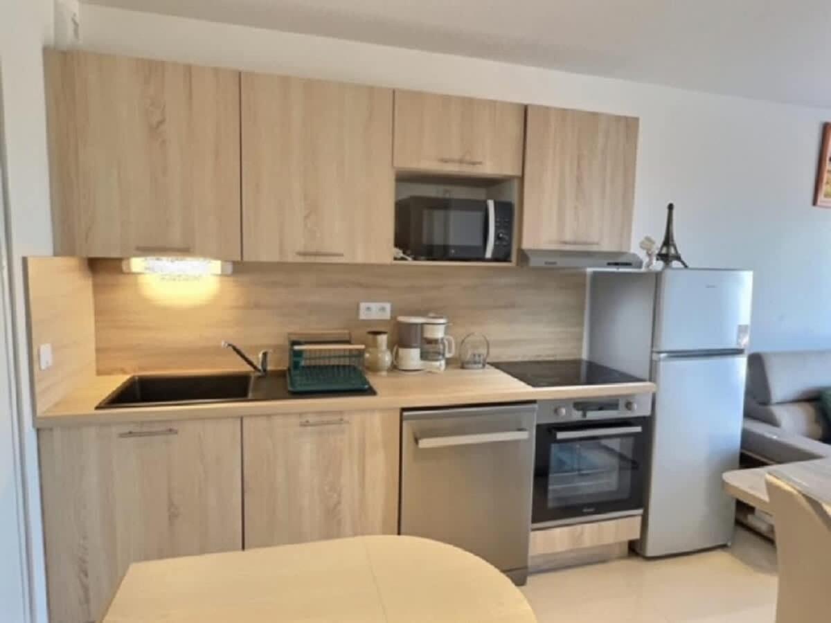 A 150M De La Plage - Coquet Appartement Pour 4 Personnes Vias Buitenkant foto